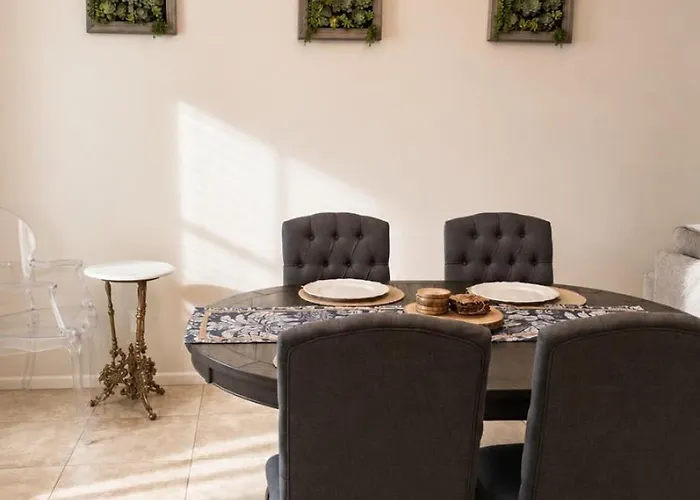 Haven Retreat Near Downtown &attractions Holiday home Phoenix